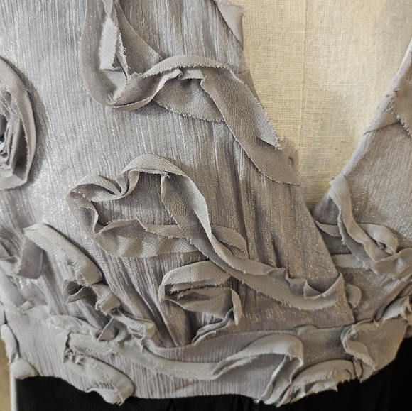 Knee-length Formal Dress - Picture 2 of 11